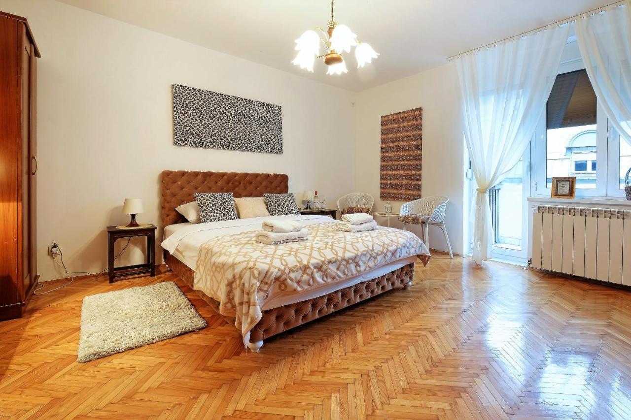 Zen City Center Apartment & Garage Nearby Belgrád Kültér fotó